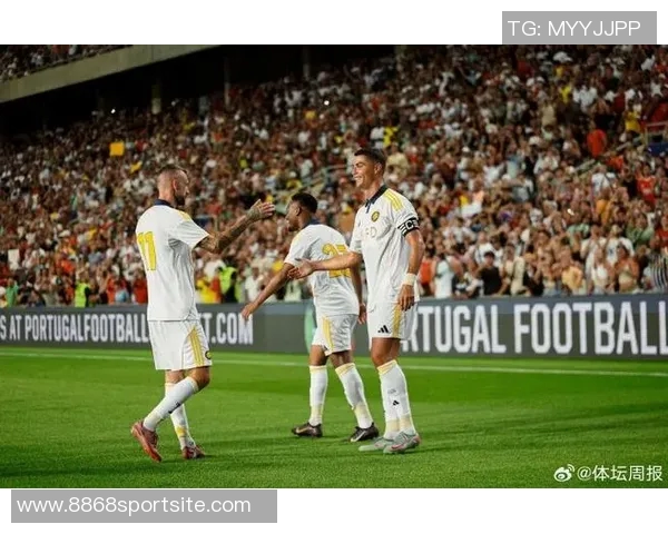 C罗友谊赛上半场被替换下场利雅得胜利与对手战成平局