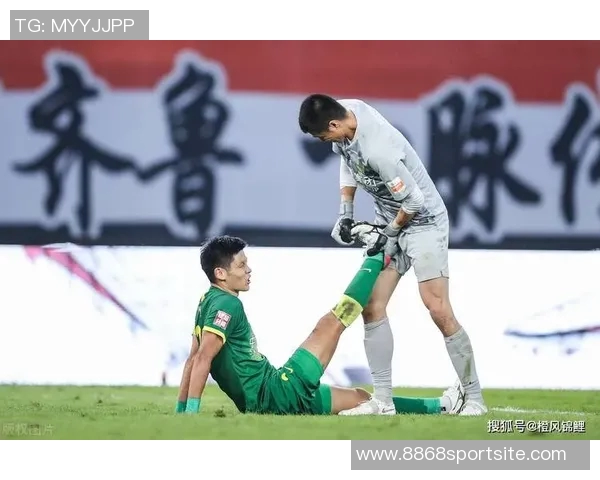 禁区争议判罚引热议媒体人称刘浩帆动作仅是轻碰沈寅豪